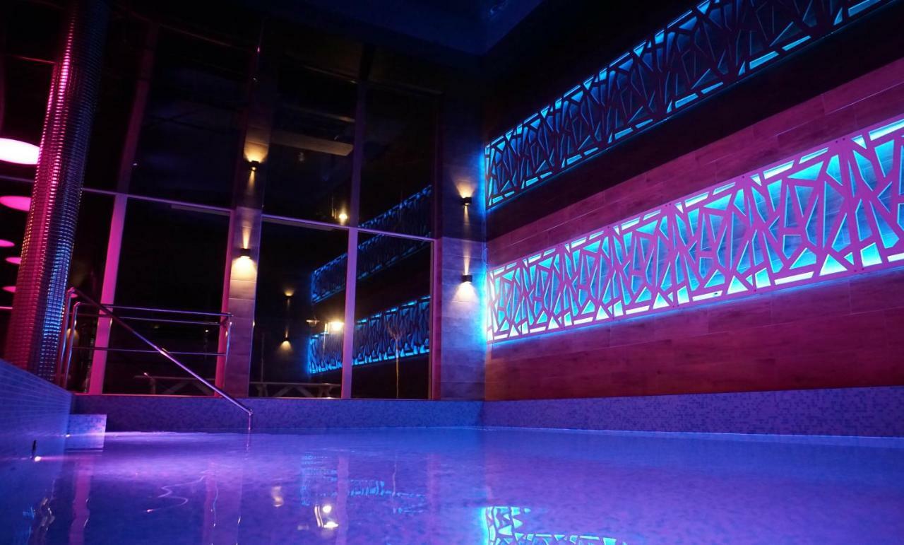 Tramontana Family & Wellness Hotel Darlowko Exterior foto